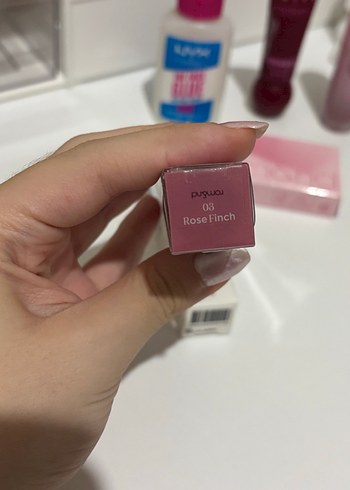 Missha Pastel Pembe Parlak Dudak Parlatıcısı (rom&and)