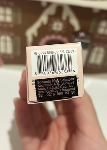 Fenty Beauty Bomb Bordo Parlak Gloss - Görsel 4