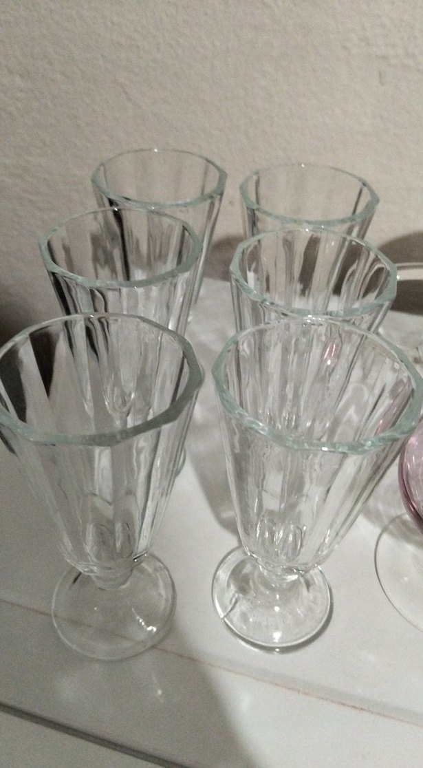 Beyaz Ayaklı Cam Bardak Seti - Görsel 4