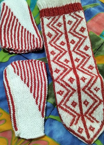 Nakışlı Kırmızı namaz Çorapları - Görsel 2