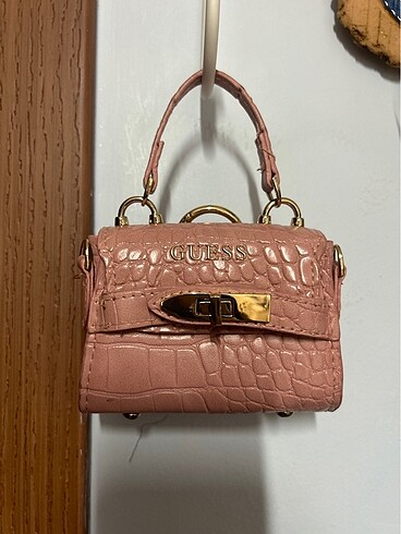 Küçük guess çanta