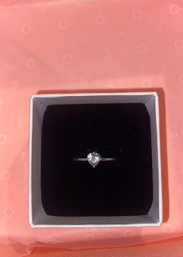 Pandora Kalpli Tektaş Yüzük - Görsel 3