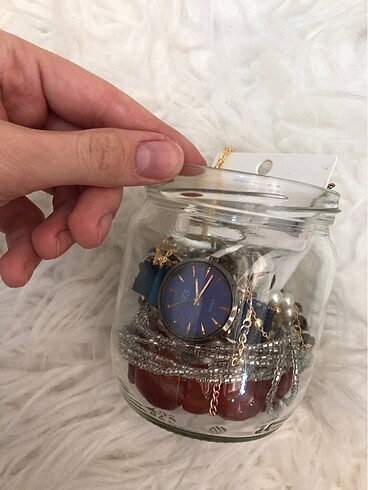 Tasarımcı Takı dolu kutu