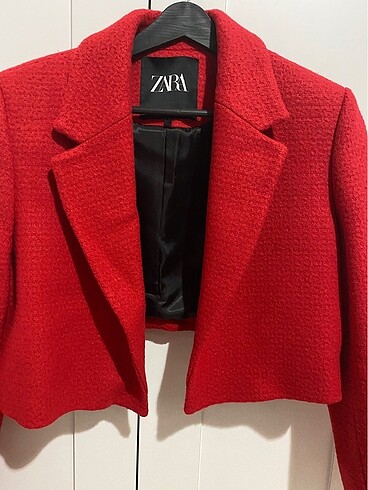 Zara crop blazer