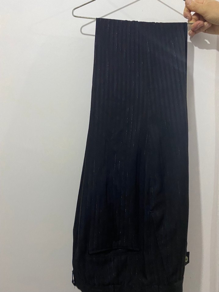 Düğmeli Siyah Erkek  Takım Elbisesi - Görsel 2