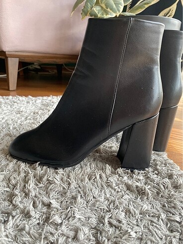 38 Beden Nine West Bot