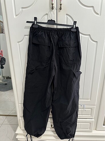 s Beden siyah Renk Bershka paraşüt pantolon