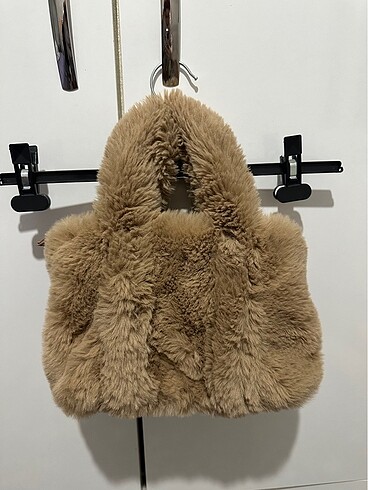Stradivarius kürk çanta
