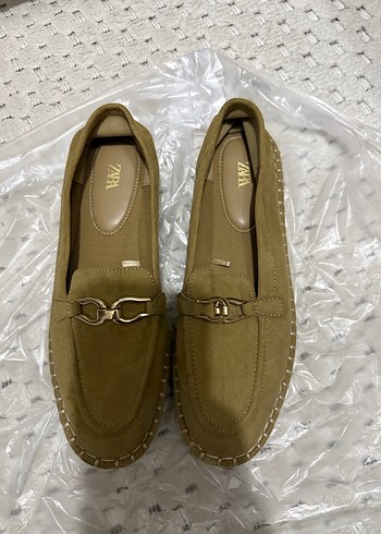 Zara Haki Suet Loafer Siklik Ve Rahatlik Bir Arada