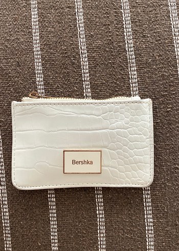 Bershka Beyaz Deri Kadın Cüzdan