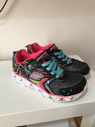33 Beden çeşitli Renk Skechers Işıklı Spor Ayakkabı