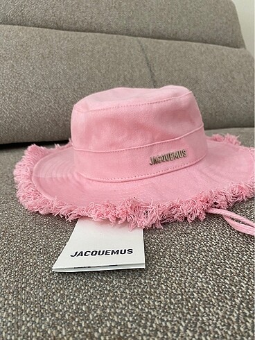 Beden JACQUEMUS FÖTR