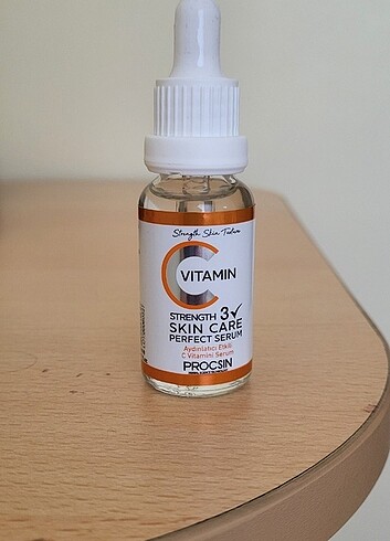Procsin Aydınlatıcı Etkili C Vitamini Serum