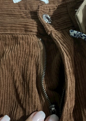 Düğmeli Kadın Kahverengi Süet Pantolon - Görsel 4