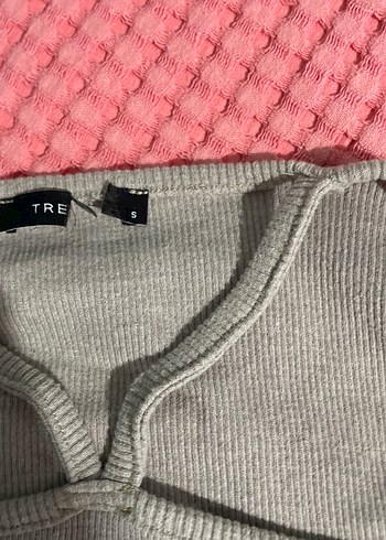 Gri V Yaka Kadın Triko Kazak - Görsel 3