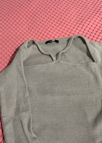 Gri V Yaka Kadın Triko Kazak - Görsel 2