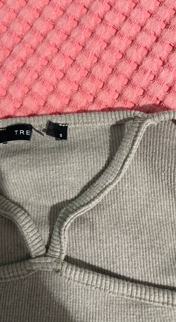 Gri V Yaka Kadın Triko Kazak - Görsel 3