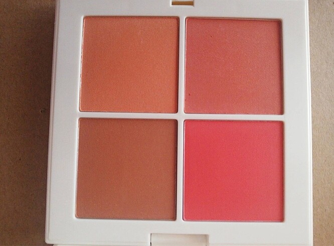  Beden Pastel allık