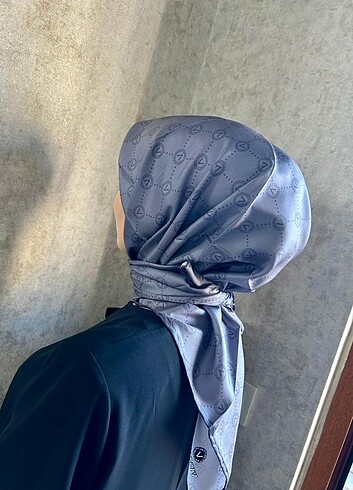 Diğer VISSONA Twill İpek Eşarp
