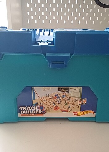 Hot Wheels Track Builder System