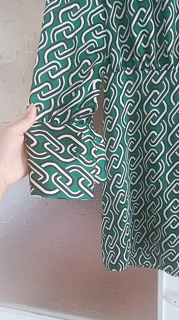Mango Sırtı yarım açık mini boy elbise
