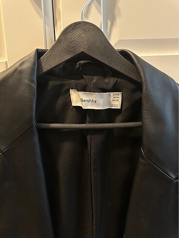 m Beden Bershka deri blazer ceket