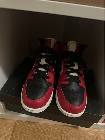 Nike Nike mid jordan1 ayakkabı