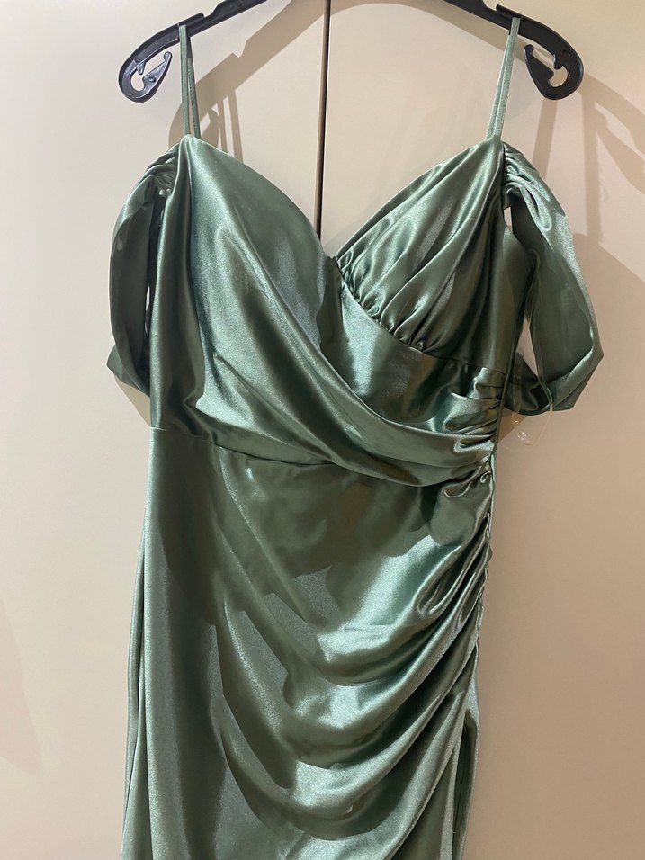 Şık Drapeli Uzun Askılı Haki Abiye Elbise - Görsel 4