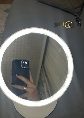 Beyaz Işıklı Yuvarlak Makyaj Aynası - Görsel 2