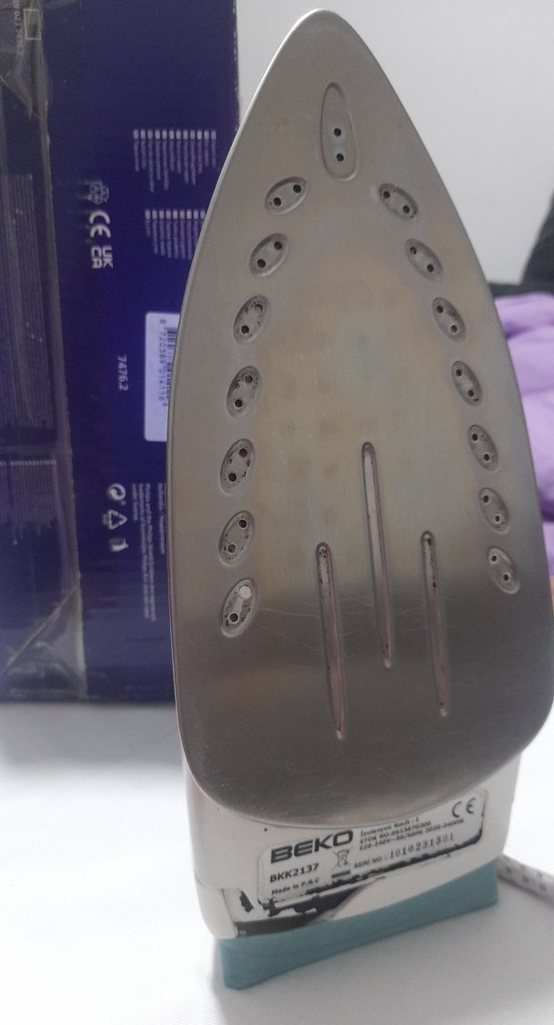 Mavi Ütü, Ayarlanabilir Isı ve Buhar Özellikli - Görsel 5