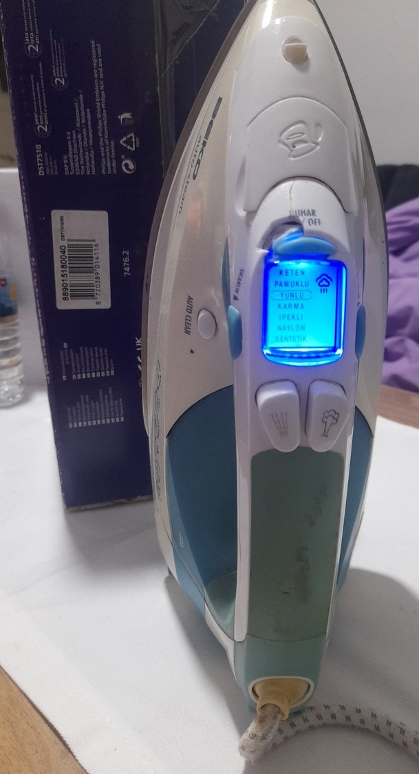 Mavi Ütü, Ayarlanabilir Isı ve Buhar Özellikli - Görsel 2