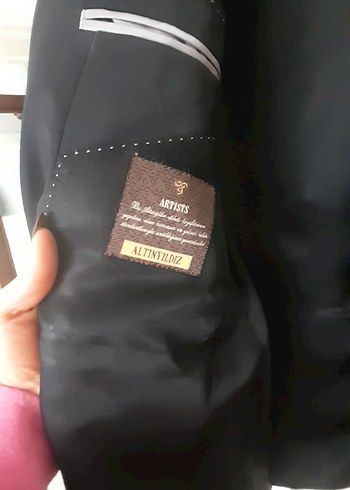 Düğmeli Siyah Erkek Takım Elbise - Görsel 4