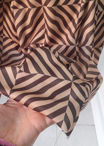 Kahverengi Zebra Desenli V Yaka Elbise - Görsel 7