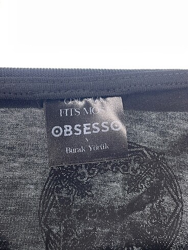 universal Beden siyah Renk Diğer T-shirt %70 İndirimli.