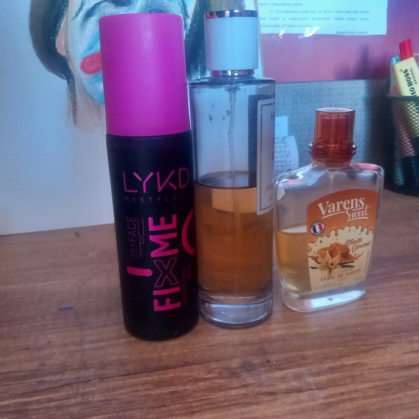 parfum ve makyaj sabitleme spreyi - Görsel 2
