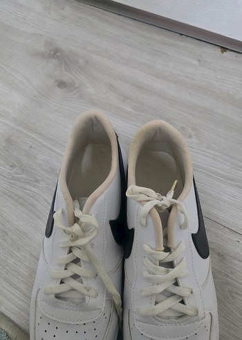 43 Beden Nike Air spor ayakkabı