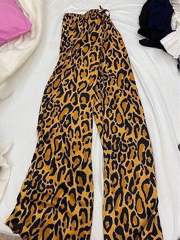Leopar pantolon