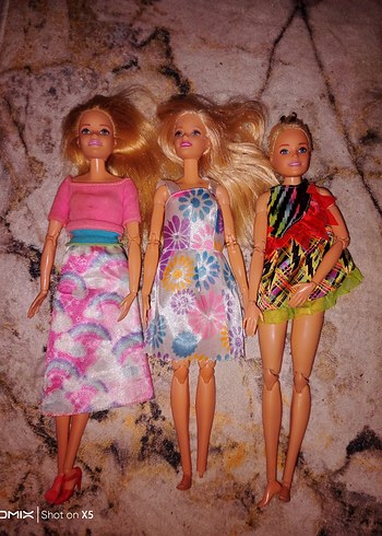 Eklemli Barbie