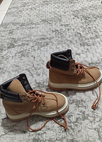 37 Beden LC WAIKIKI X SIDE BOT