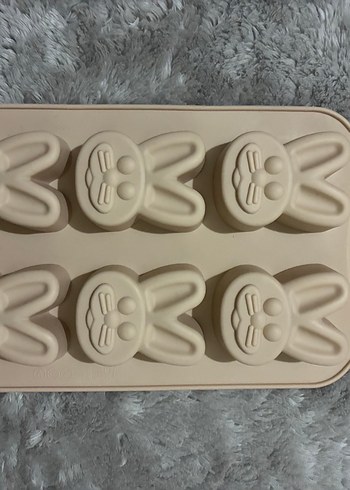 Pastel Bej Tavşan Kek Kalıbı - Görsel 3