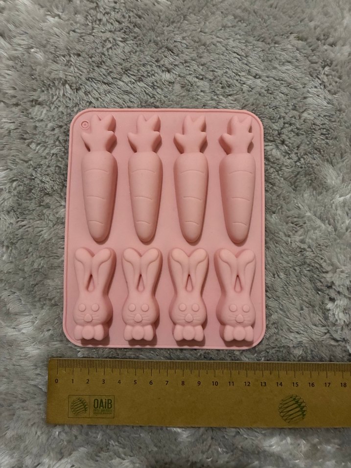 Pembe Havuç ve Tavşan Silikon Kek Kalıbı - Görsel 2