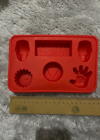 Marvel Kırmızı Silikon Kek Kalıbı - Görsel 3