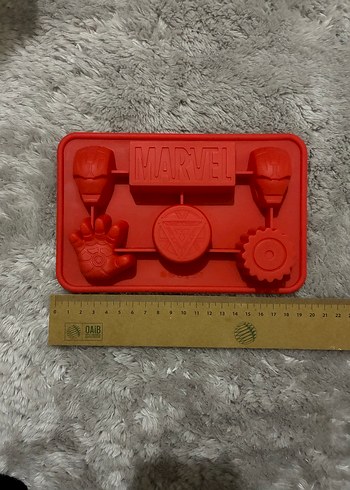 Marvel Kırmızı Silikon Kek Kalıbı - Görsel 2