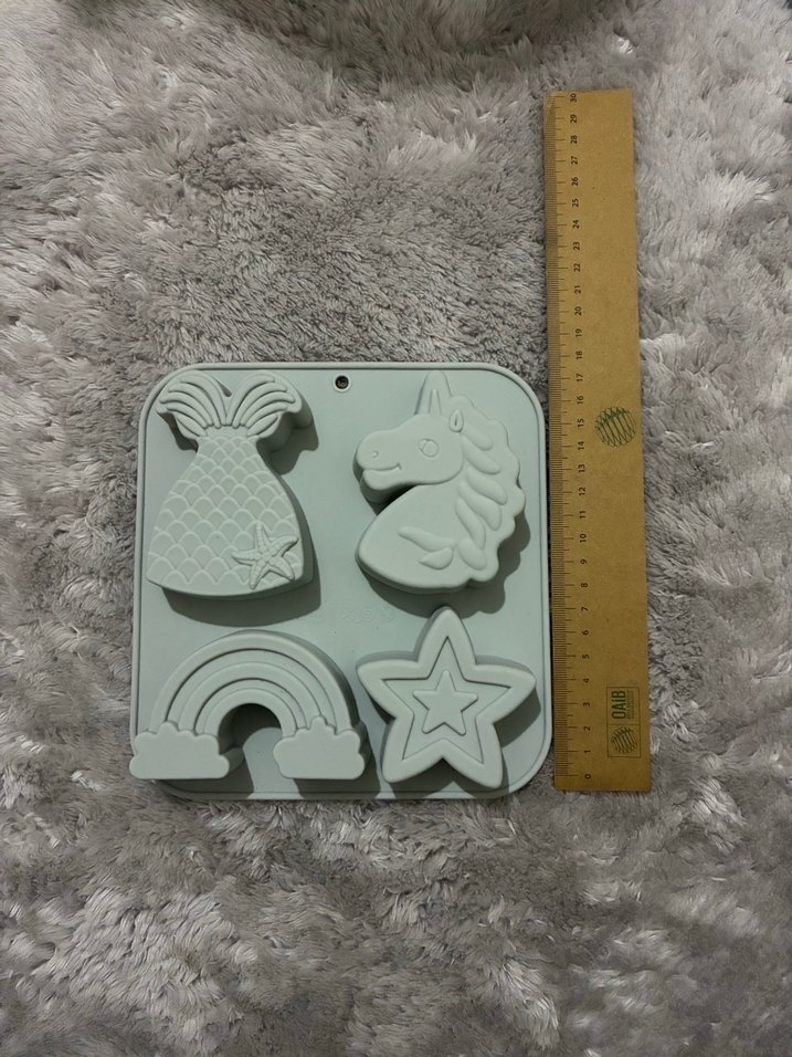 Gri Silikon 4 Parça Kek Kalıbı - Görsel 3