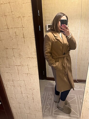 Stradivarius kaşe mont