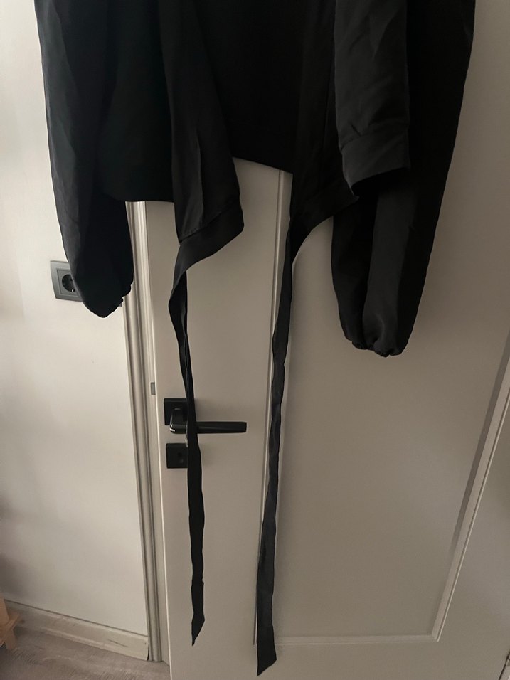 Siyah Yandan Bağlamalı Üst Alt Takım - Görsel 2