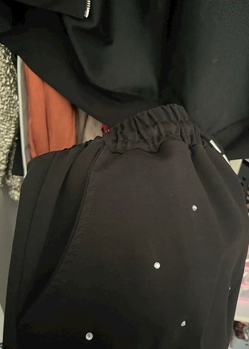 Taşlı Siyah Kapüşonlu Ceket Pantolon Takım - Görsel 5