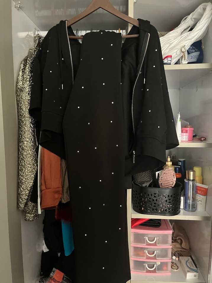 Taşlı Siyah Kapüşonlu Ceket Pantolon Takım - Görsel 4