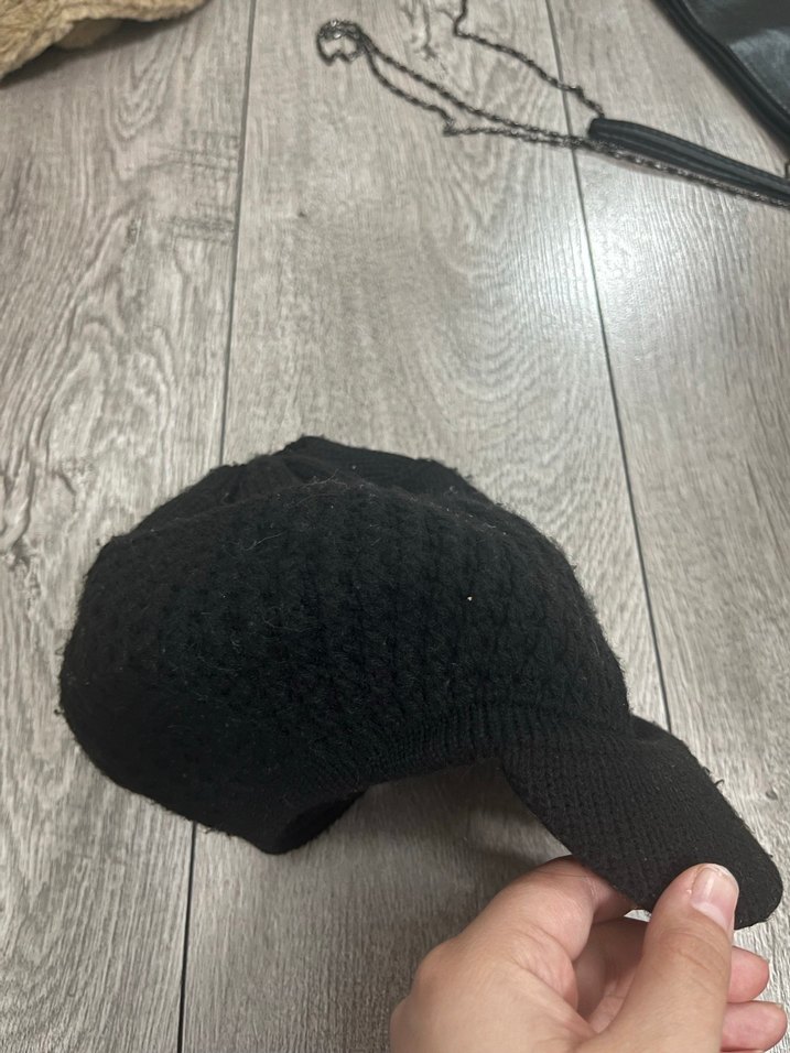 Siyah Örgü Kadın Şapka - Görsel 2