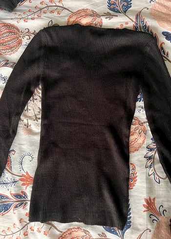 Siyah V Yaka Kadın Triko Kazak - Görsel 3